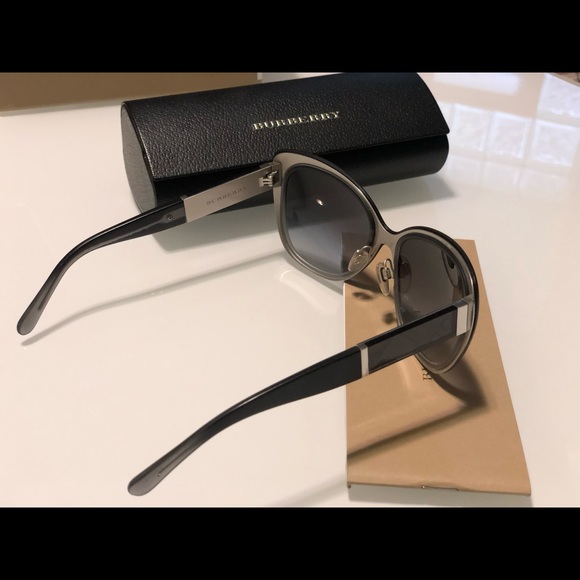Burberry BE3088 Sunglasses 10058G-57 main image 6